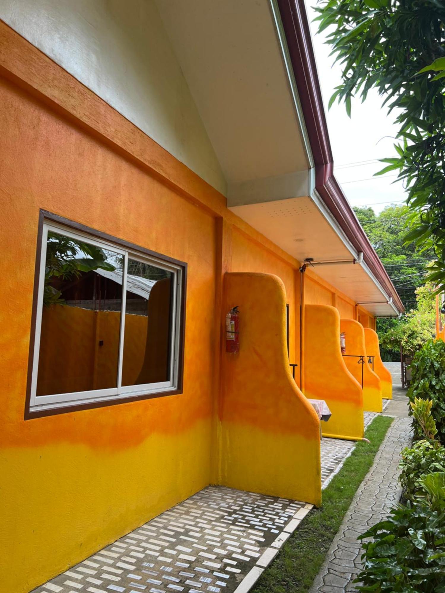 Stella'Z Guesthouse Siquijor Exterior photo